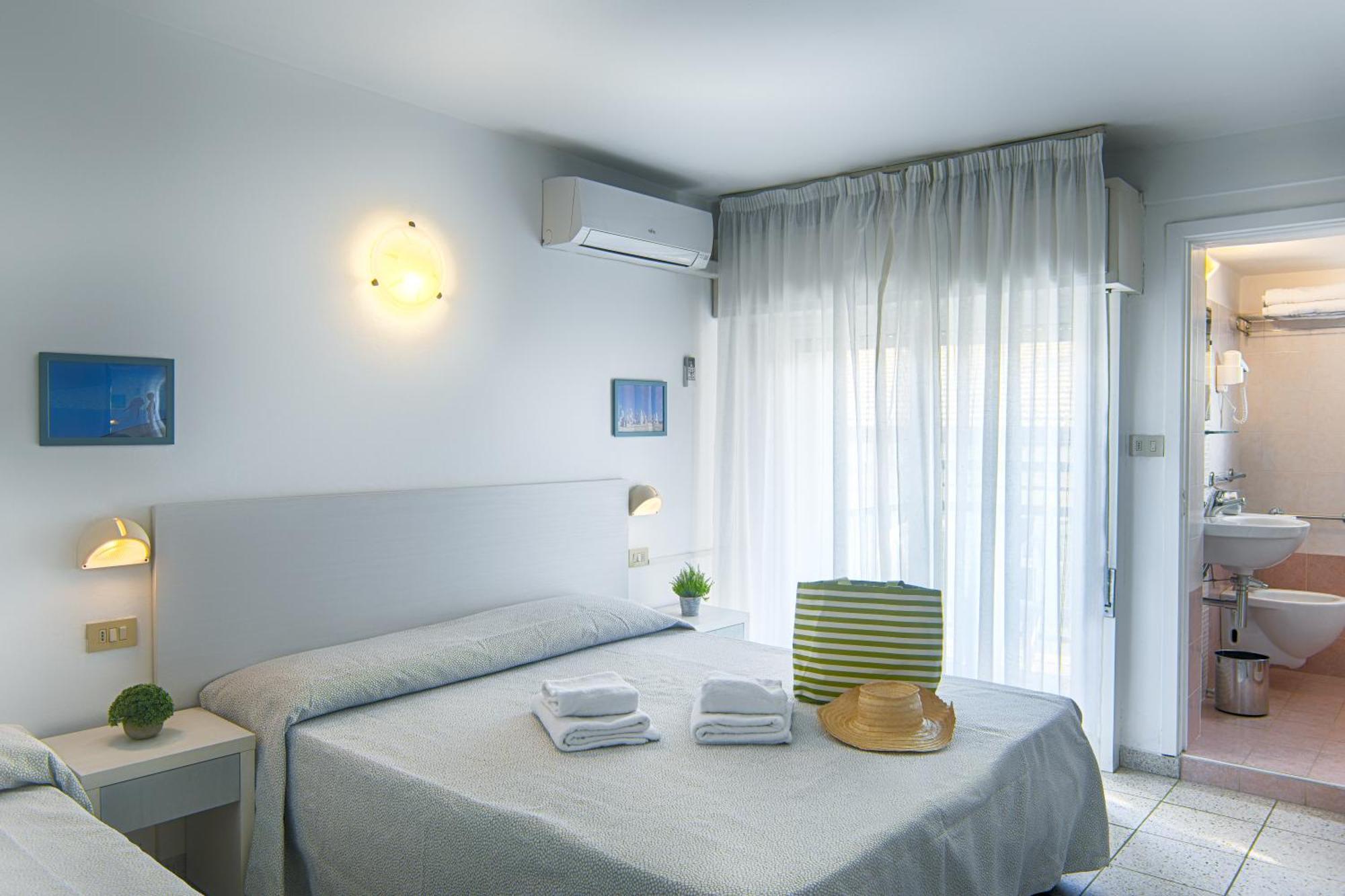 Hotel Le Pleiadi Bellaria-Igea Marina Buitenkant foto