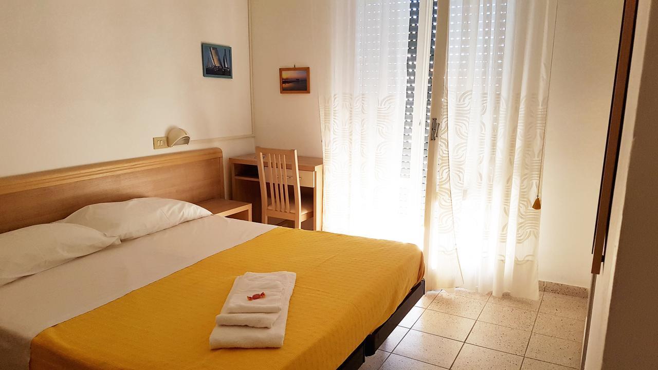 Hotel Le Pleiadi Bellaria-Igea Marina Buitenkant foto